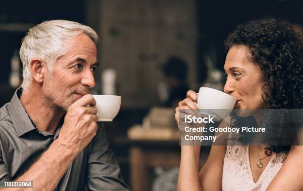 Best Dating Apps for People Over 40 — Where Quality Beats Quantity